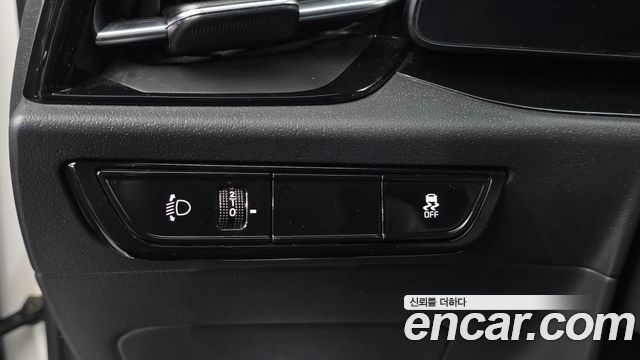 Kia Niro 2023 — photo 24