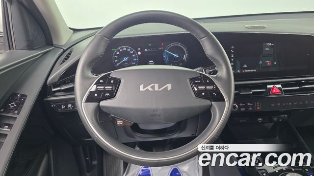 Kia Niro 2023 — photo 20