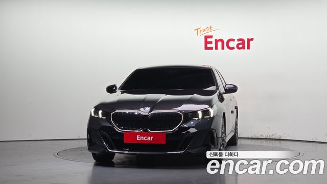 BMW i5 2024 — photo 3