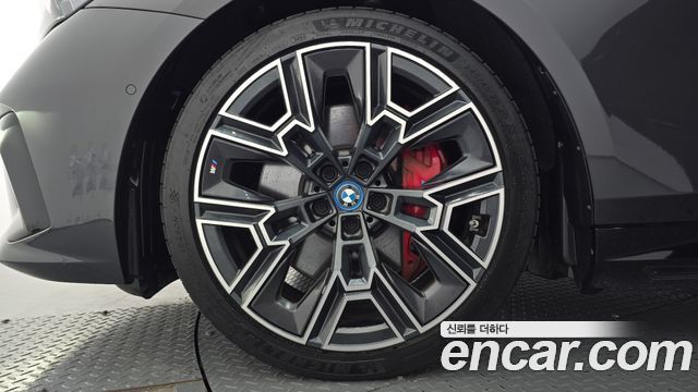 BMW i5 2024 — photo 5