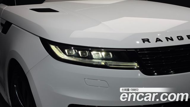 Land Rover Range Rover Sport 2025 — photo 8