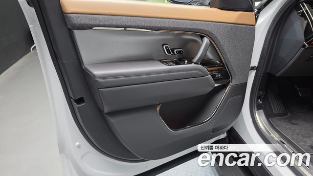 Land Rover Range Rover Sport 2025 — photo 14