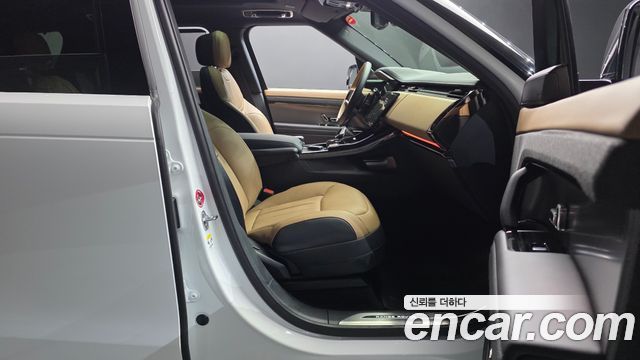 Land Rover Range Rover Sport 2025 — photo 16