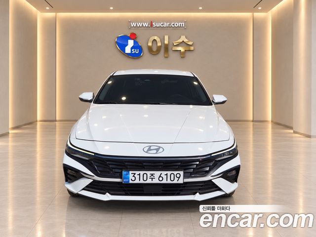 Hyundai AVANTE 2025 — photo 1