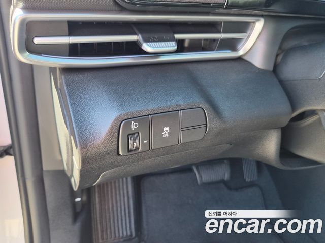 Hyundai AVANTE 2025 — photo 14