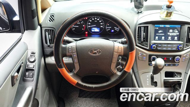 Hyundai Starex 2020 — photo 13