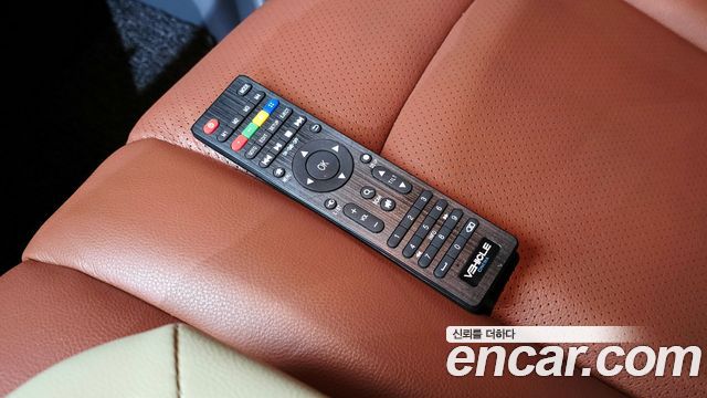 Hyundai Starex 2020 — photo 17