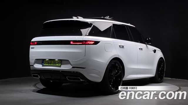 Land Rover Range Rover Sport 2026 — photo 2