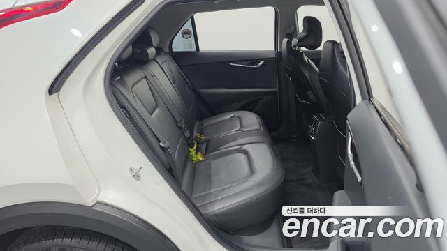 Kia Niro 2023 — photo 17