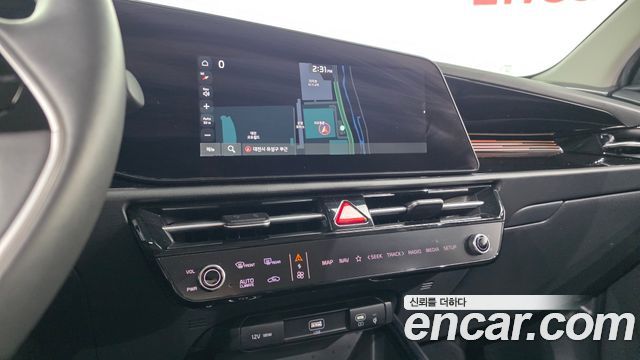 Kia Niro 2023 — photo 18