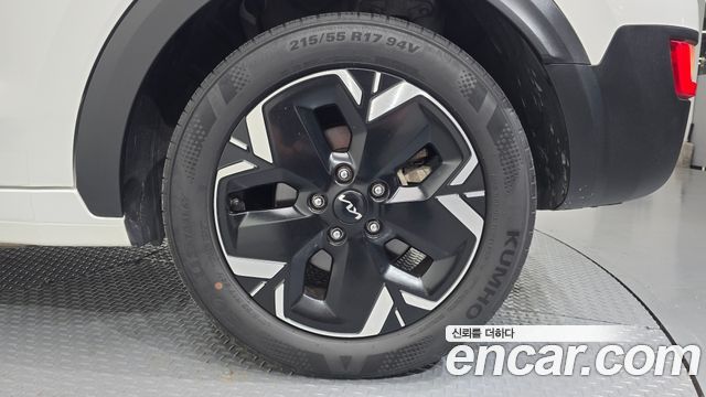 Kia Niro 2023 — photo 7
