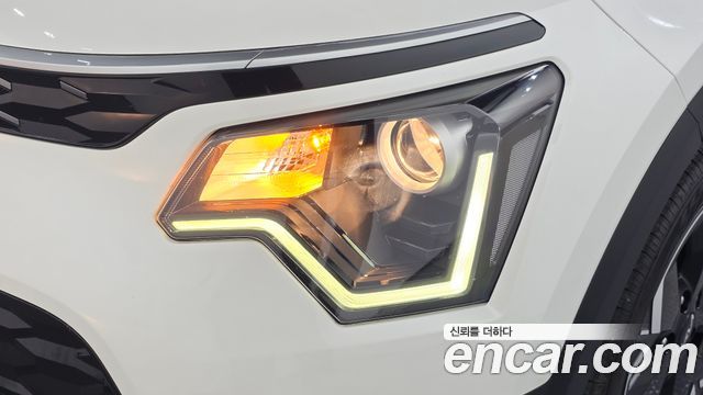 Kia Niro 2023 — photo 8
