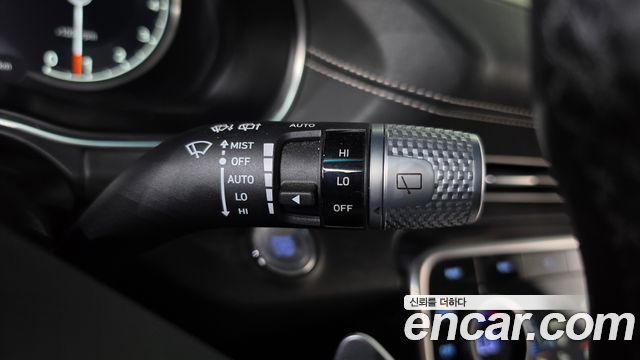 Genesis GV80 2022 — photo 25