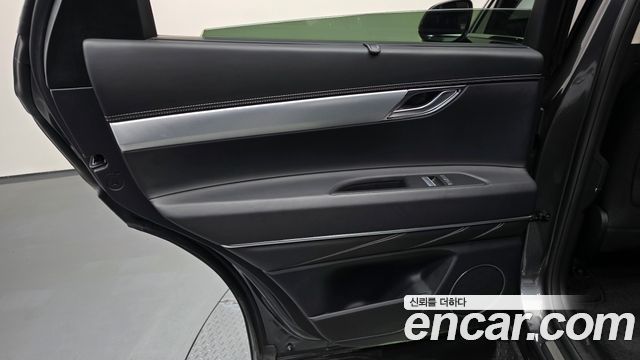 Genesis GV80 2022 — photo 15