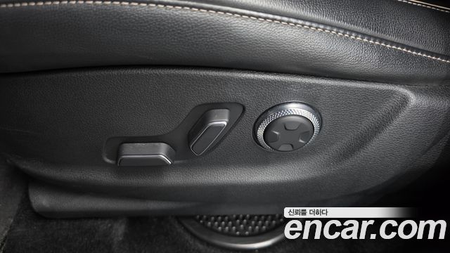 Genesis GV80 2022 — photo 35