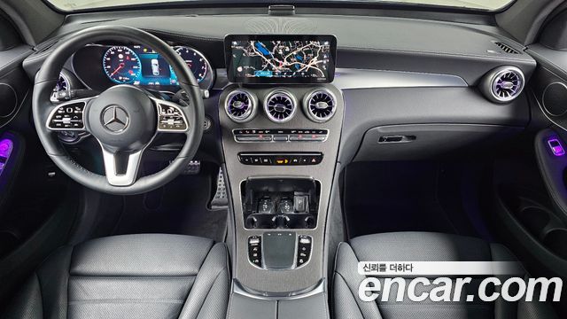 Mercedes-Benz GLC-Class 2021 — photo 10
