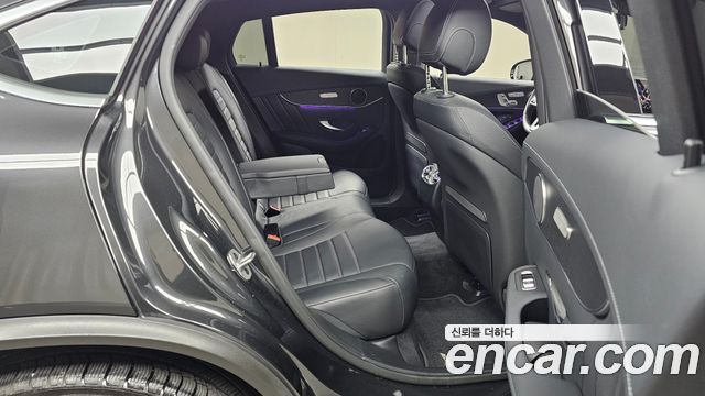 Mercedes-Benz GLC-Class 2021 — photo 17