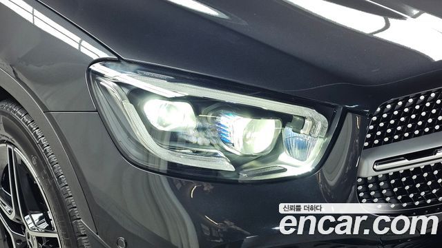 Mercedes-Benz GLC-Class 2021 — photo 8