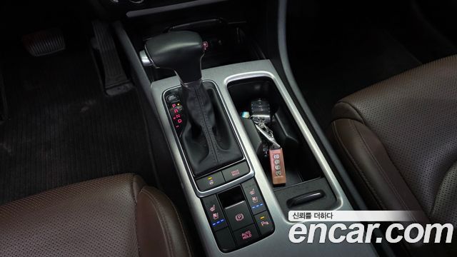 Kia K5 2018 — photo 12