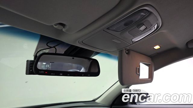 Kia K5 2018 — photo 31