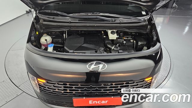 Hyundai Staria 2022 — photo 6