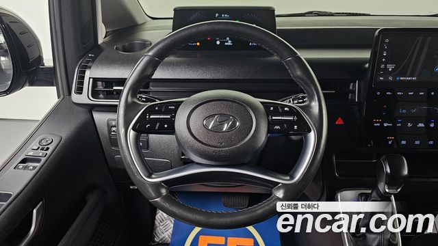 Hyundai Staria 2022 — photo 20