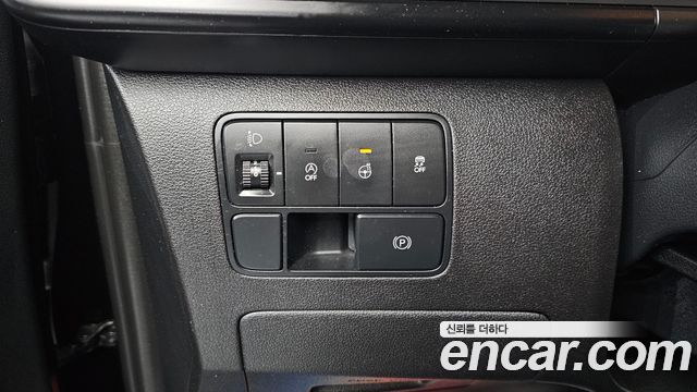 Hyundai Staria 2022 — photo 23