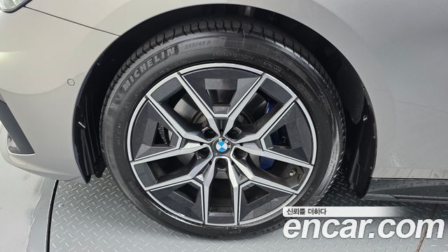 BMW 5-Series 2026 — photo 5