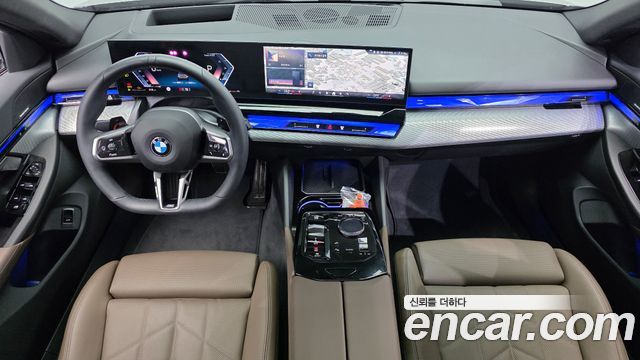 BMW 5-Series 2026 — photo 10