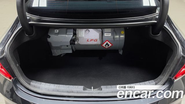 Hyundai Grandeur 2019 — photo 29