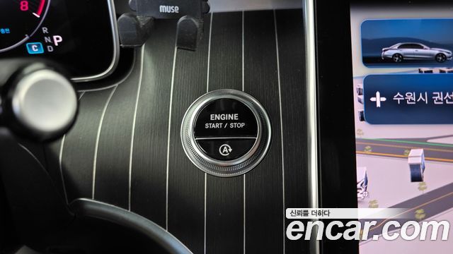 Mercedes-Benz C-Class 2024 — photo 30
