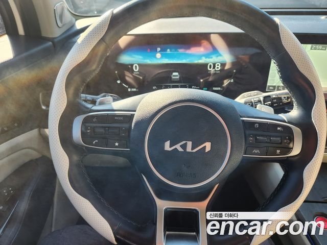 Kia Sportage 2022 — photo 8