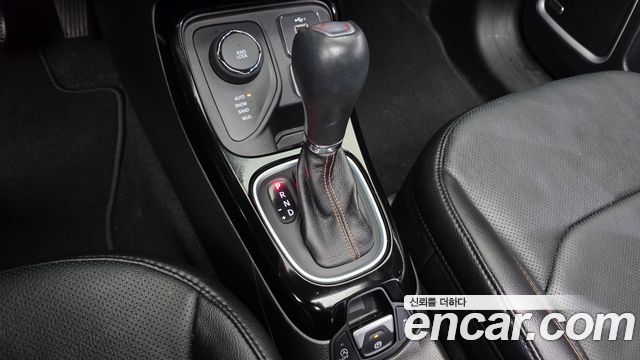 Jeep Compass 2020 — photo 12