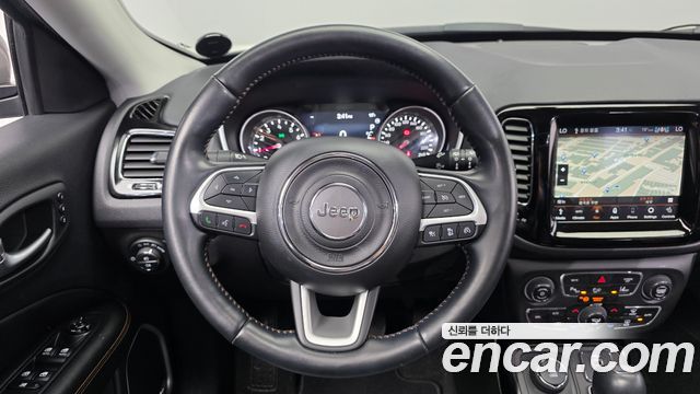 Jeep Compass 2020 — photo 19