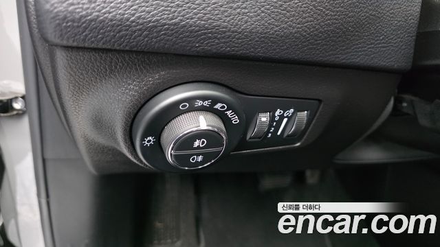 Jeep Compass 2020 — photo 30