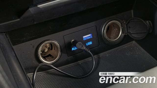 Hyundai AVANTE 2016 — photo 21
