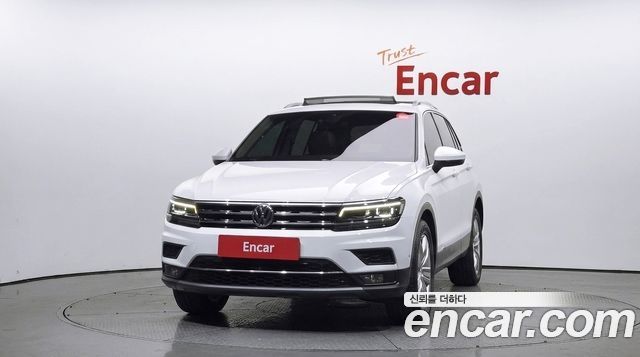 Volkswagen Tiguan 2020 — photo 3