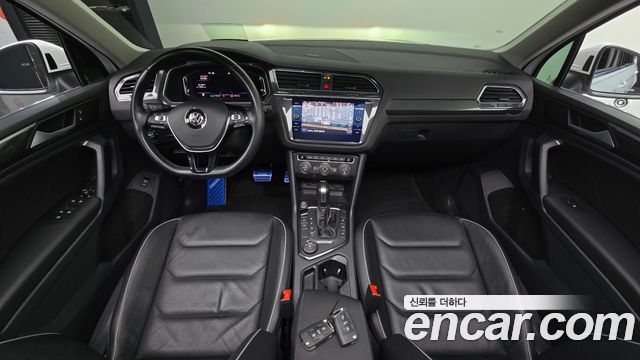 Volkswagen Tiguan 2020 — photo 10