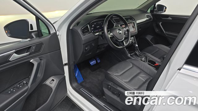 Volkswagen Tiguan 2020 — photo 13