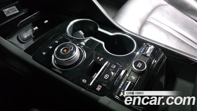 Kia K5 2022 — photo 12