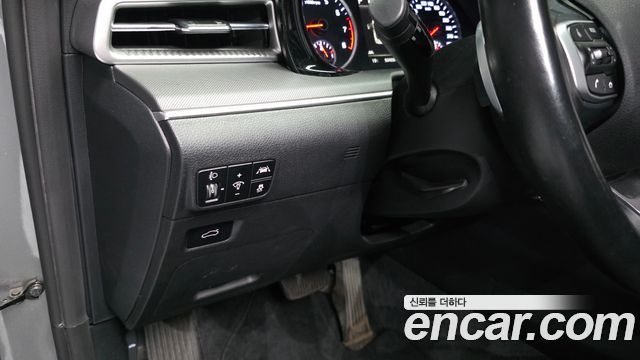 Kia K5 2022 — photo 27