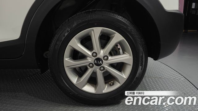 Kia Stonic 2020 — photo 7