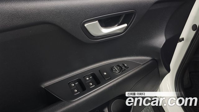 Kia Stonic 2020 — photo 27