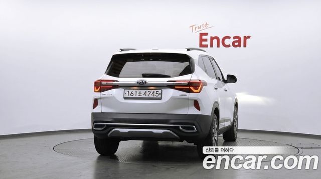 Kia Seltos 2020 — photo 4