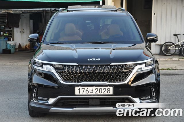 Kia Canival 2021 — photo 3