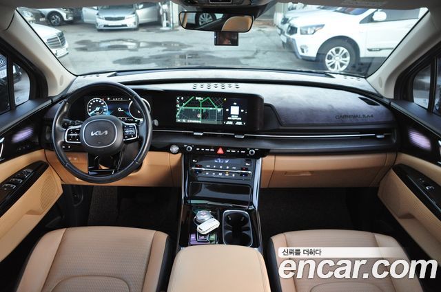 Kia Canival 2021 — photo 7
