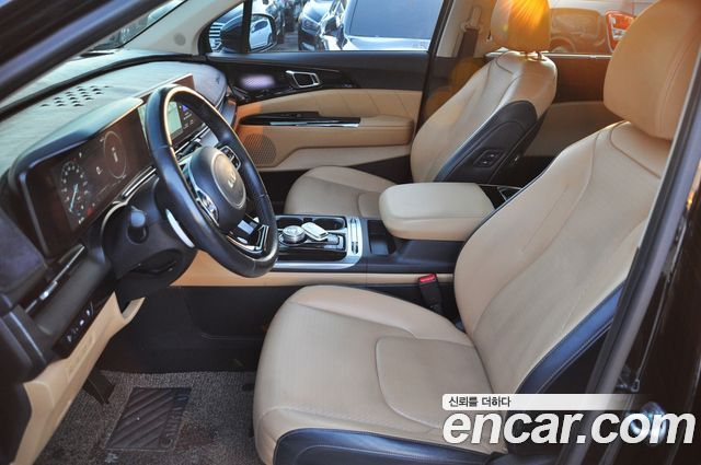 Kia Canival 2021 — photo 9