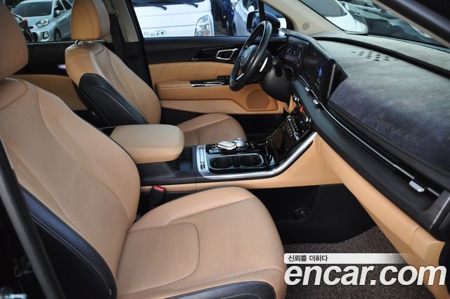 Kia Canival 2021 — photo 10