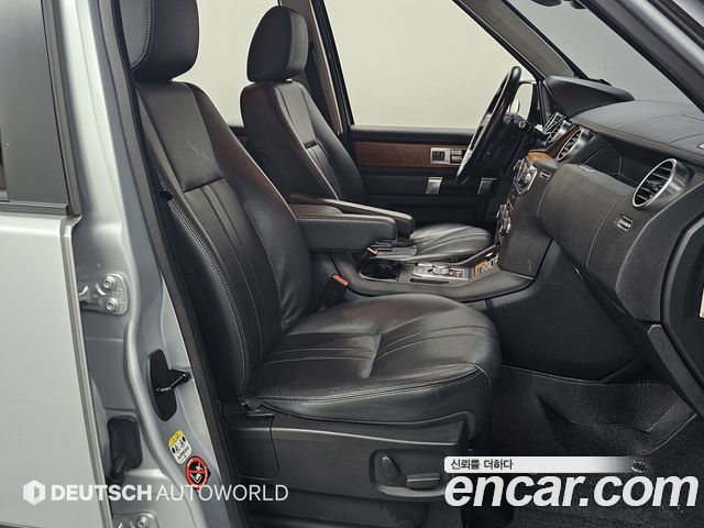 Land Rover Discovery 2013 — photo 10