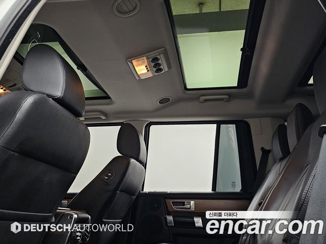 Land Rover Discovery 2013 — photo 19